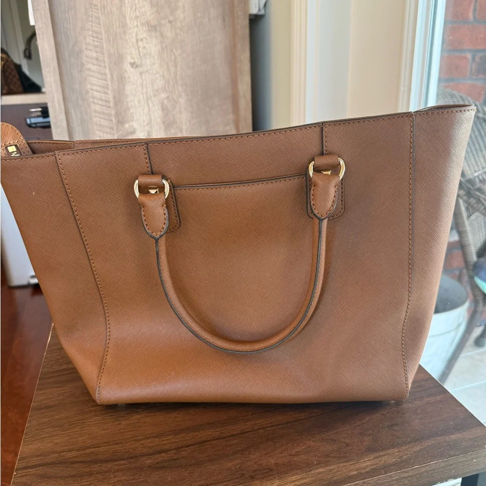 Michael Kors Brown, Cream and Tan Floral Patchwork Tote - Picture 3 of 7